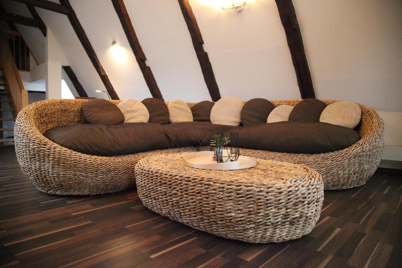 Wunderschoene Dachgeschoss - Maisonette Rostock Exteriör bild